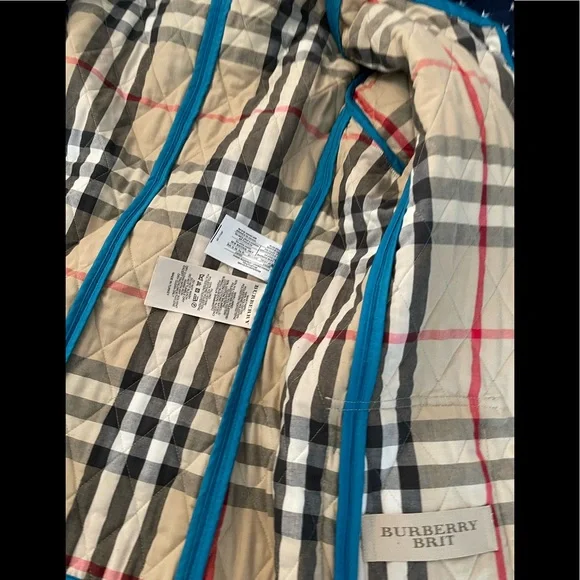 BURBERRY Brit Authentic quilted teal blue jacket. Excellent condition- - Picture 5 of 7